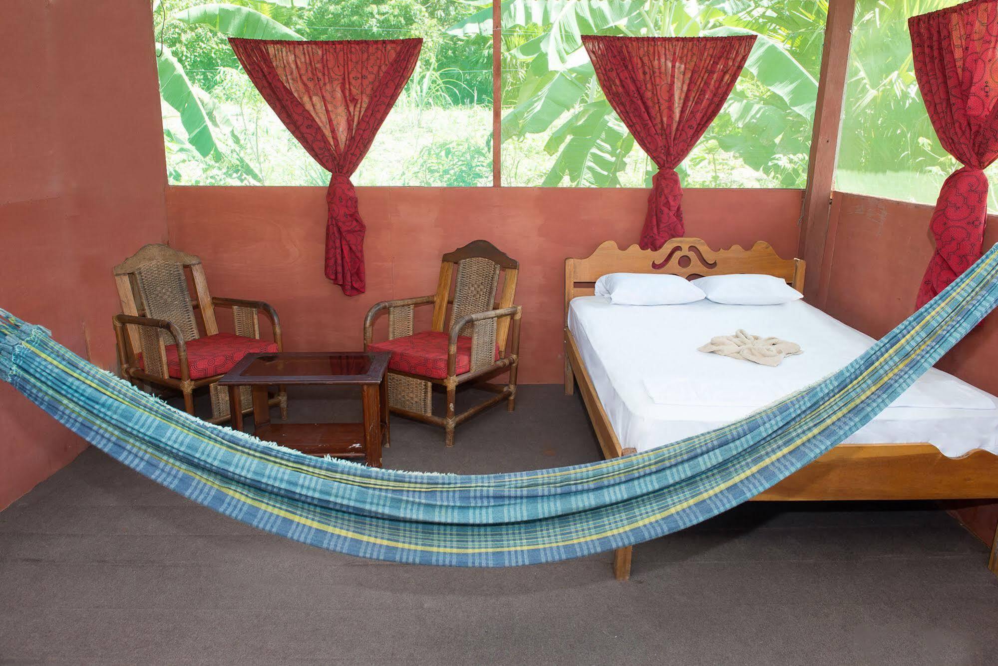 Maniti Expeditions Eco Lodge Iquitos Zewnętrze zdjęcie